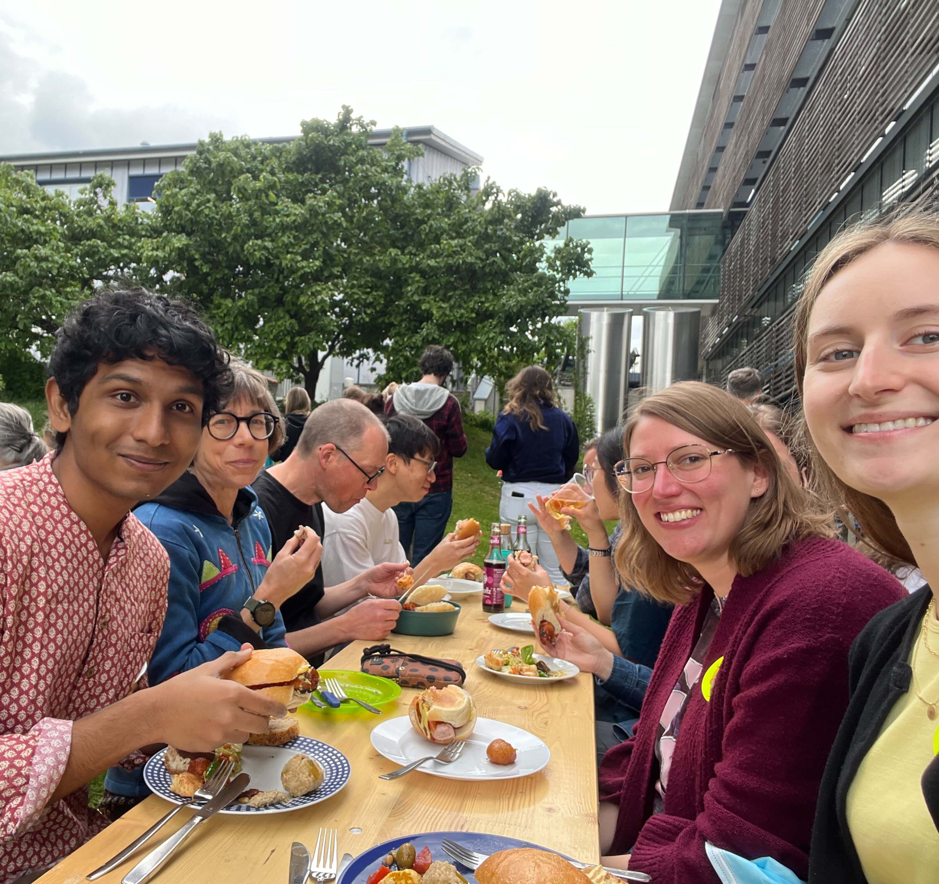 Lab lunch at the institutes' BioDiversity Day